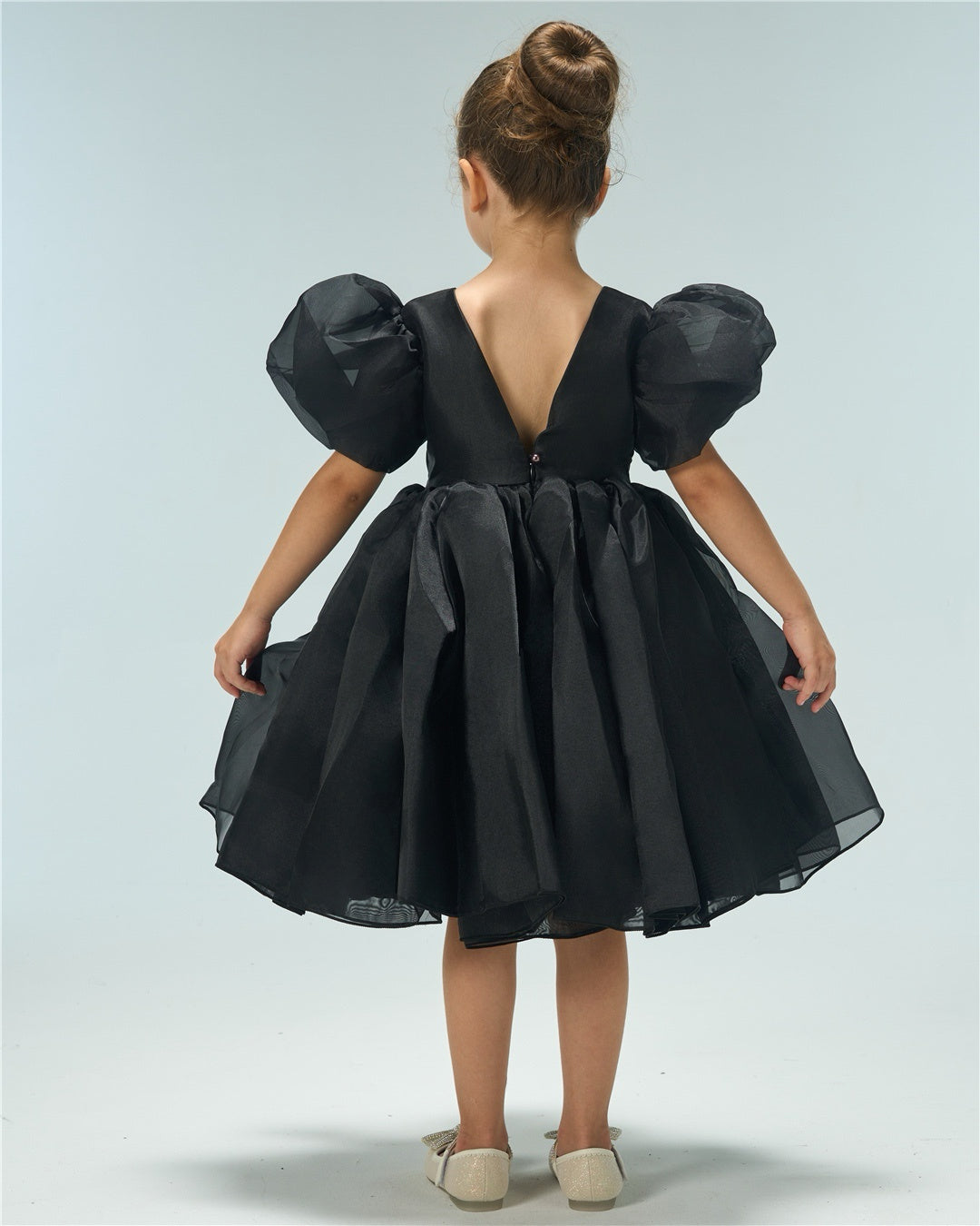 2Bunnies Organza Tulle Babydoll Puff Sleeve Flower Girl Dress in Black 9-10 years / Black