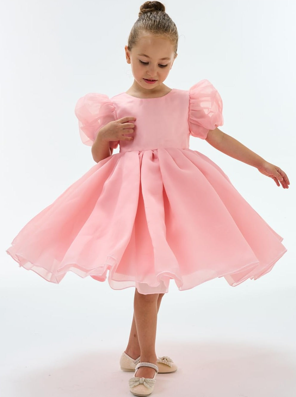 2Bunnies Organza Tulle Babydoll Puff Sleeve Flower Girl Dress in Pink 2-3 years 2Bunnies Organza Tulle Babydoll Puff Sleeve Flower Girl Dress in Pink 2-3 years
