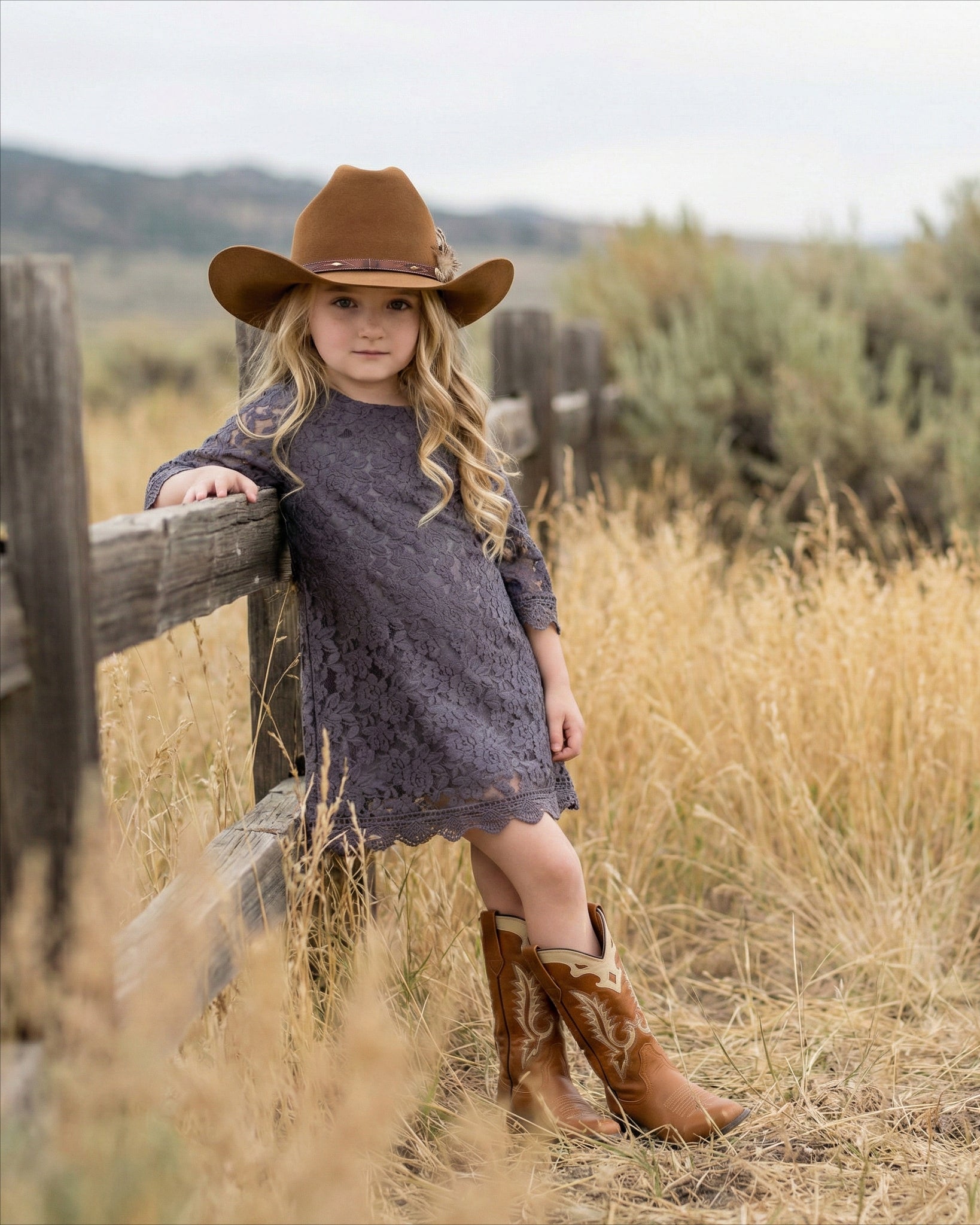 2Bunnies Girls' 12M-12Y Boho Country Rustic Lace Scalloped Trim Sleeve Flower Girl Dress 7-8 years / Gray
