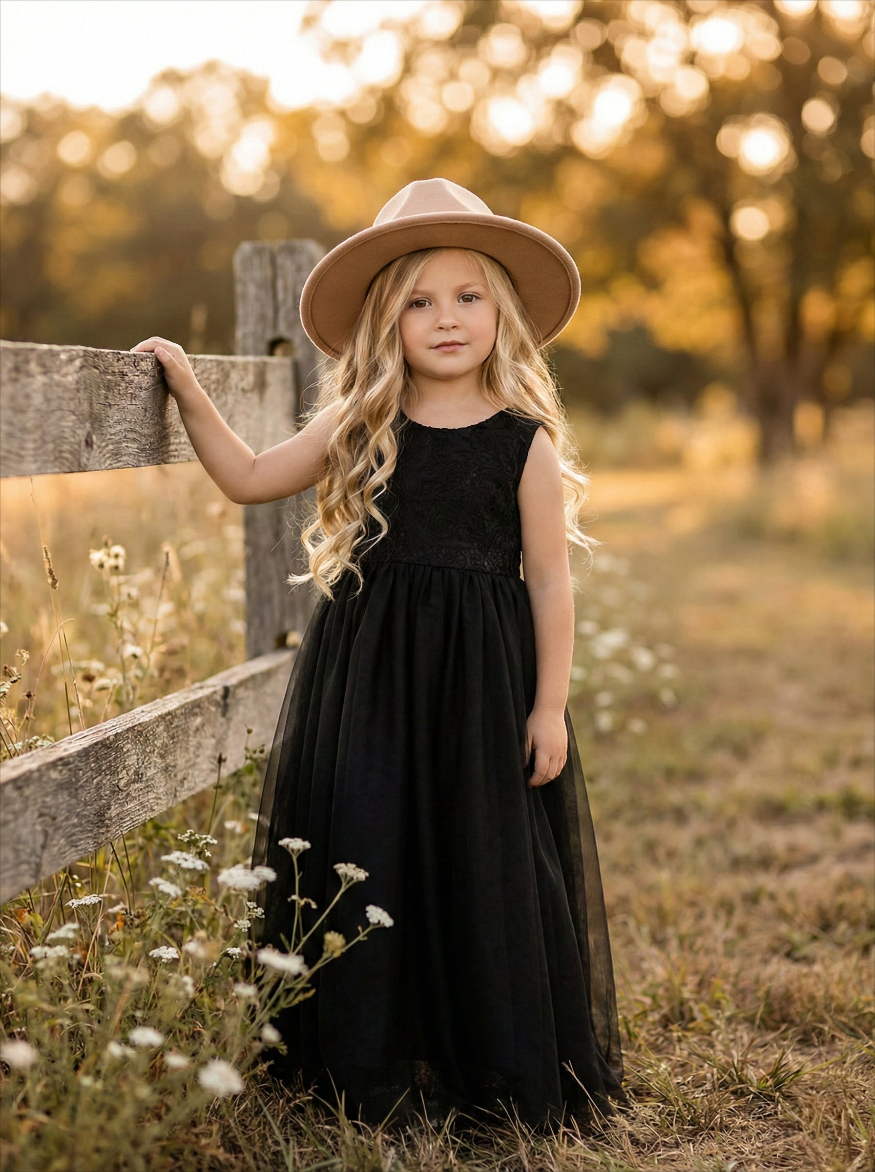 2Bunnies Peony Lace Flower Girl Dress in Black 4T / Black / Sleeveless 2Bunnies Peony Lace Flower Girl Dress in Black 4T / Black / Sleeveless