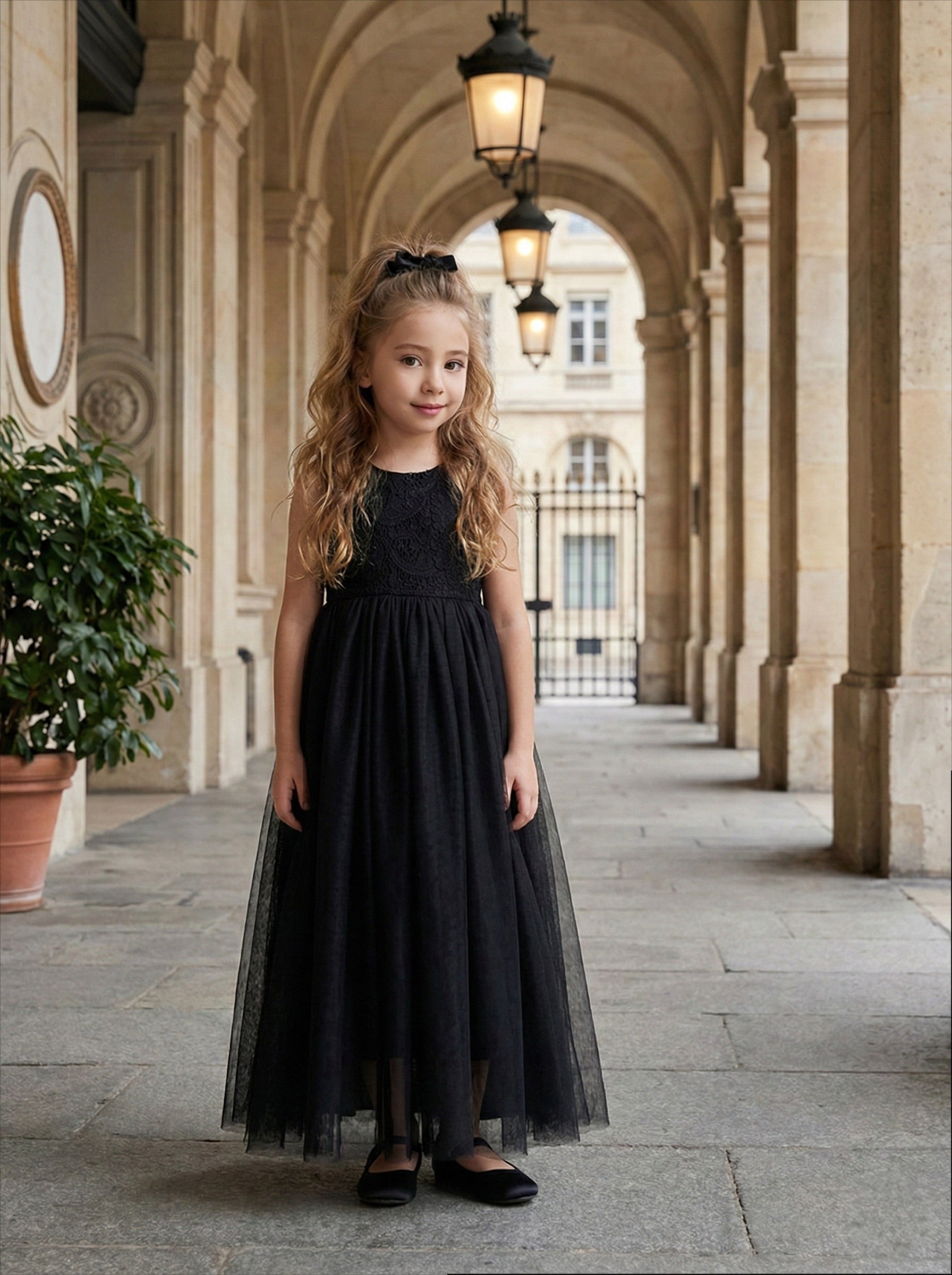 2Bunnies Peony Lace Flower Girl Dress in Black 12 months / Black / Sleeveless