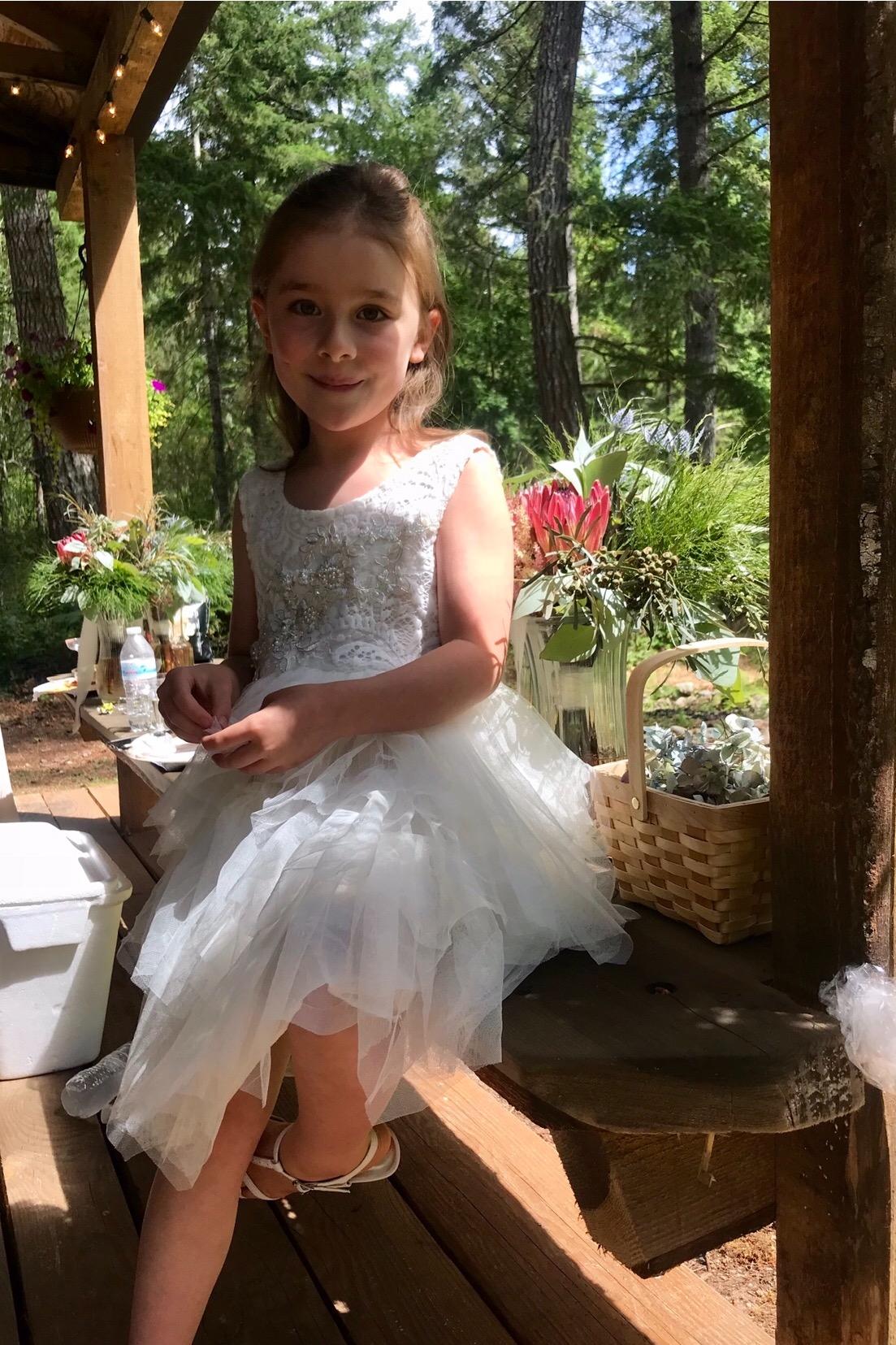 2Bunnies Flower Girl Dress Peony Lace Back A-Line Sleeveless (BEADED) Tiered Tulle Short (White) - 2BUNNIES