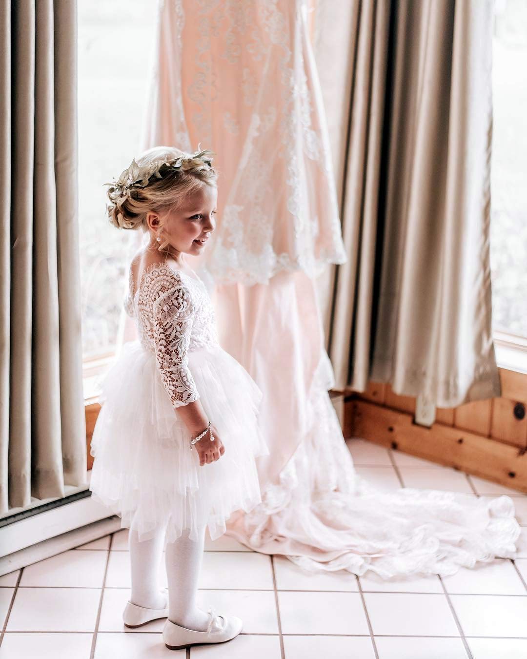 2Bunnies Flower Girl Dress Peony Lace Back A-Line Long Sleeve Tiered Tulle Short (White) - 2BUNNIES
